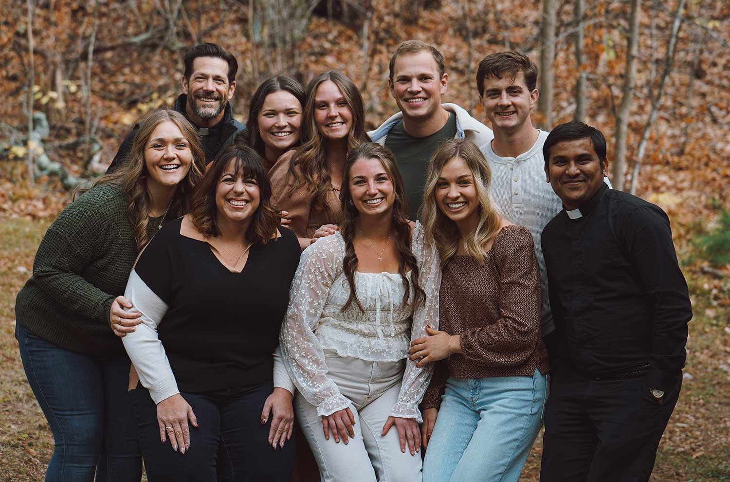 LIP00239-frMikeSchmitz-leadershipTeam-1500px
