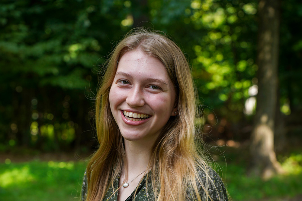 Jenna Barwick expanded Headshot