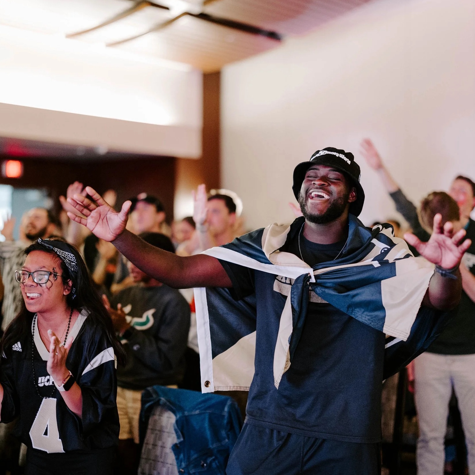 Junior Graphic Designer – SPO